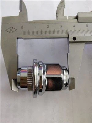 मैग व्हील लग नट